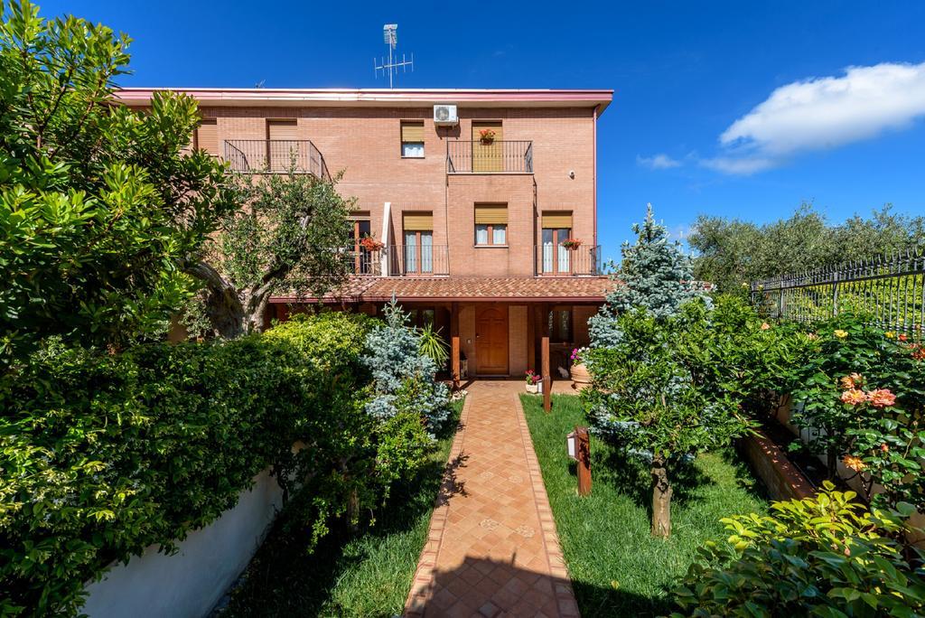 Villa Moreschi ヴィーコ・デル・ガルガーノ エクステリア 写真